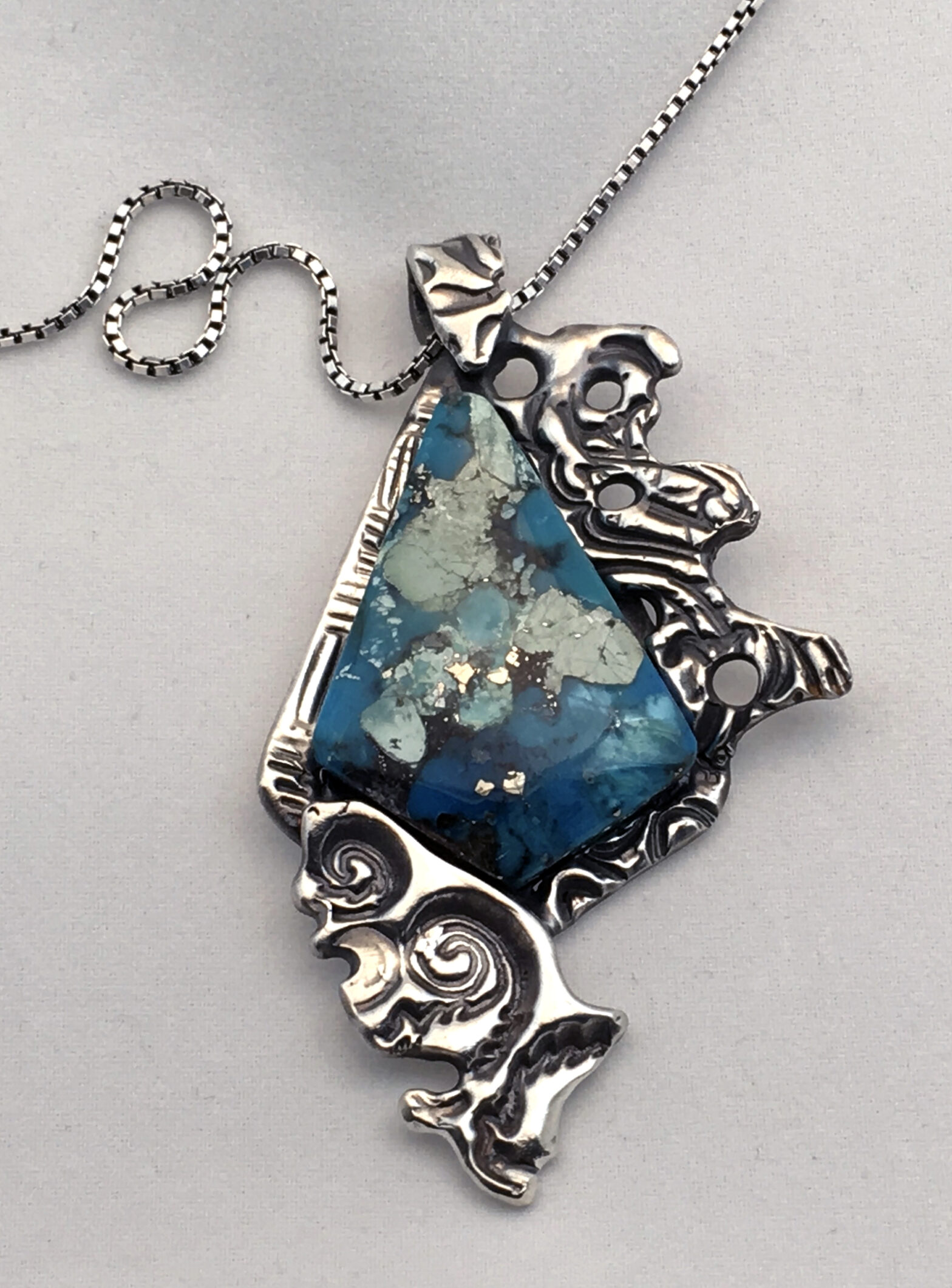 Turquoise pendant